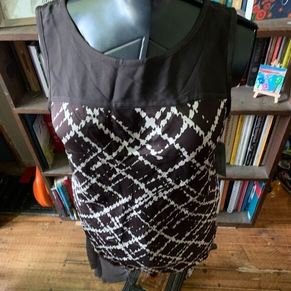 Classique’s Entier Nordstroms L new brown and cream artsy blouse - Picture 1 of 3